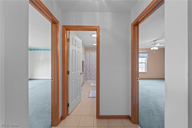 3489 Cobblestone Lane, Cuyahoga Falls, OH 44223