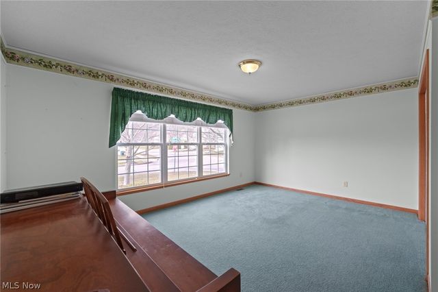 3489 Cobblestone Lane, Cuyahoga Falls, OH 44223