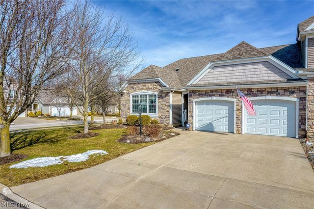 3489 Cobblestone Lane, Cuyahoga Falls, OH 44223