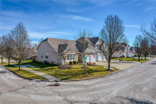 3489 Cobblestone Lane, Cuyahoga Falls, OH 44223