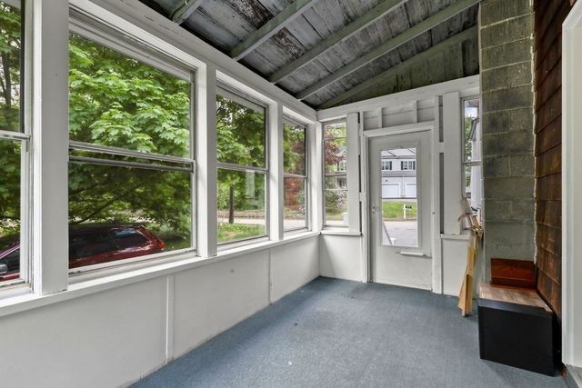 12 Elm St, Foxboro, MA 02035