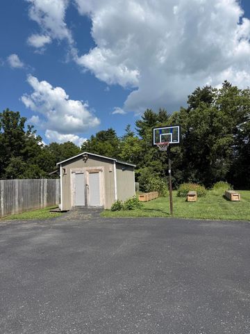 616 N 3rd Street, Danville, KY 40422