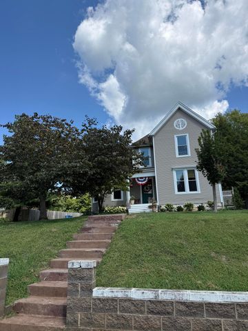 616 N 3rd Street, Danville, KY 40422