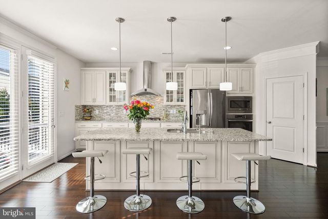 23491 EPPERSON SQ, Brambleton, VA 20148