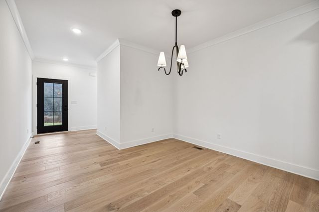 1501 Opossum Paw Rd, Beechgrove, TN 37018