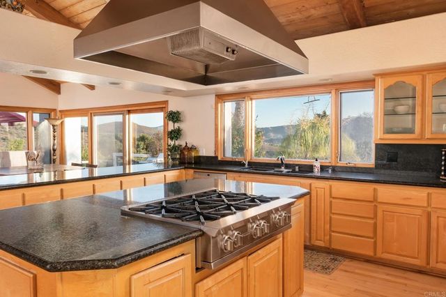 20780 Fortuna Del Norte, Escondido, CA 92029