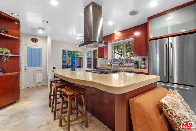 5008 Valley Ridge Avenue, View Park, CA 90043