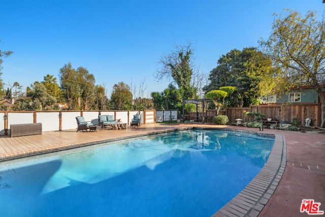 5008 Valley Ridge Avenue, View Park, CA 90043