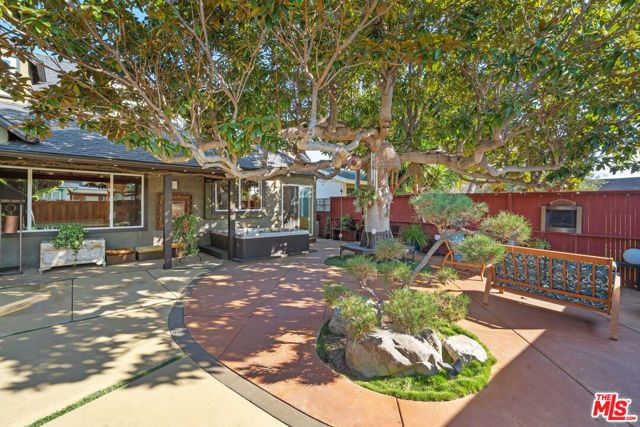 5008 Valley Ridge Avenue, View Park, CA 90043