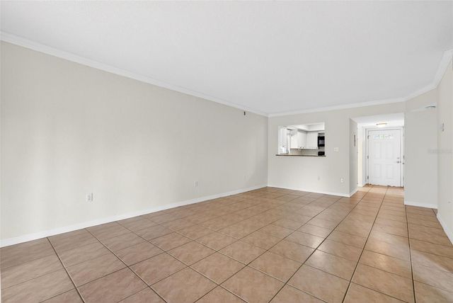 930 LA COSTA CIRCLE 2, Sarasota, FL 34237