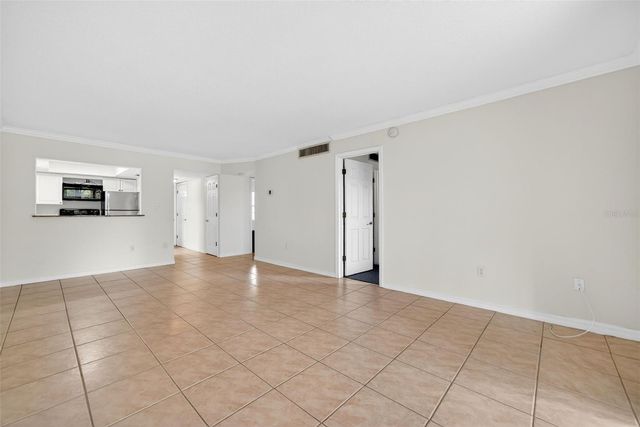 930 LA COSTA CIRCLE 2, Sarasota, FL 34237