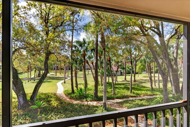 930 LA COSTA CIRCLE 2, Sarasota, FL 34237