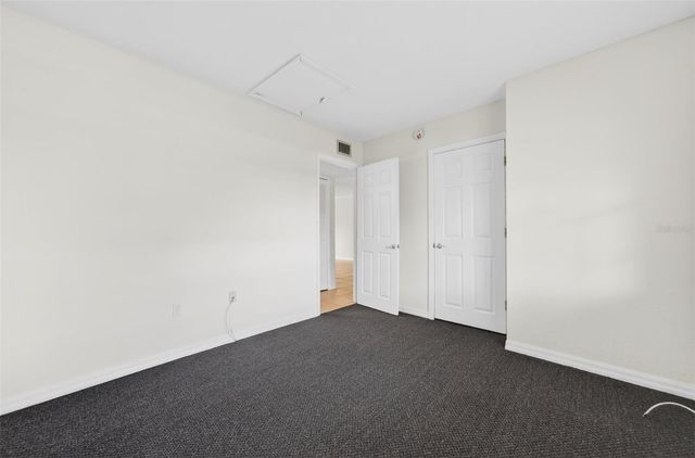 930 LA COSTA CIRCLE 2, Sarasota, FL 34237