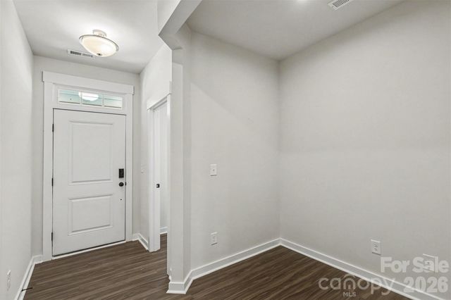 9521 Munsing Drive, Charlotte, NC 28269