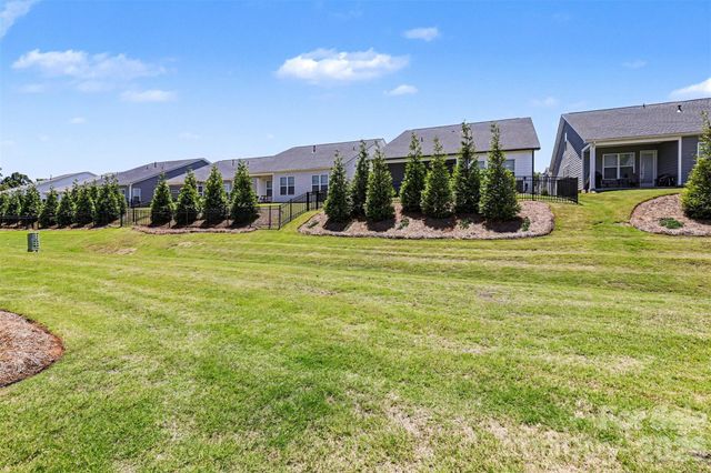 9521 Munsing Drive, Charlotte, NC 28269