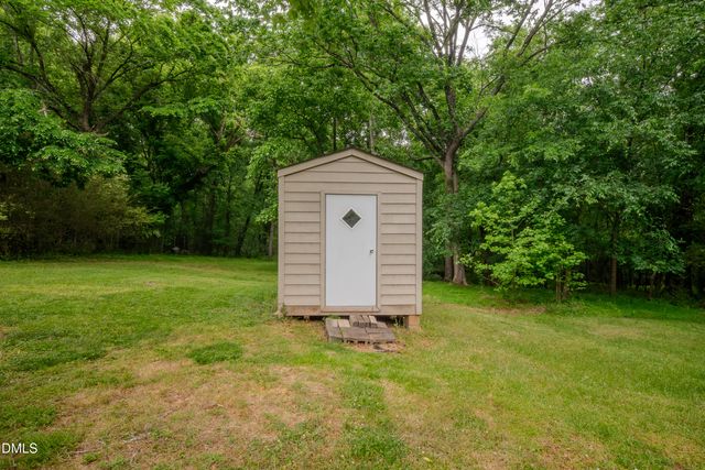762 Hillsboro Street, Pittsboro, NC 27312
