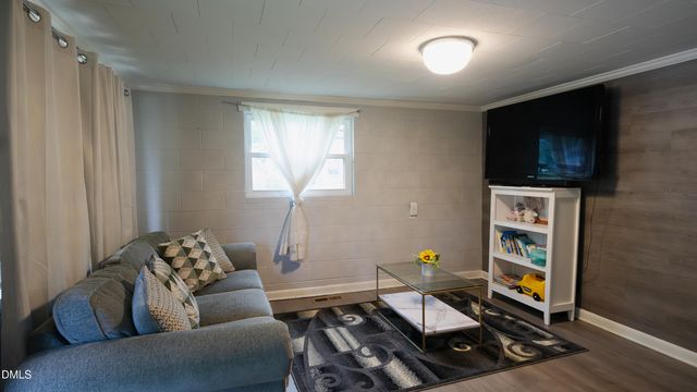 762 Hillsboro Street, Pittsboro, NC 27312