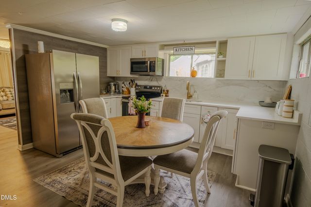 762 Hillsboro Street, Pittsboro, NC 27312