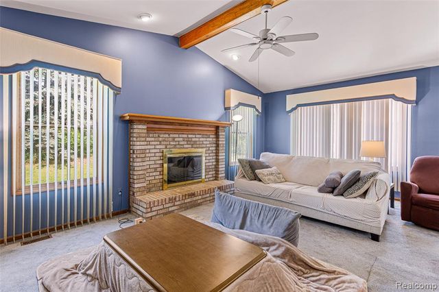 24982 Portsmouth Avenue, Novi, MI 48374