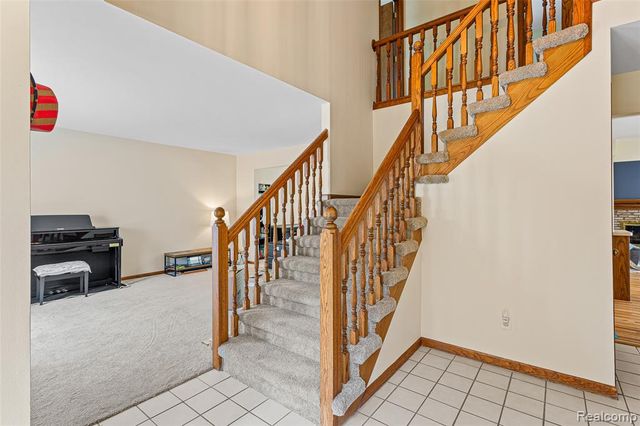 24982 Portsmouth Avenue, Novi, MI 48374