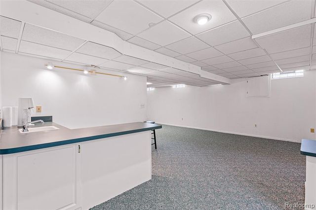 24982 Portsmouth Avenue, Novi, MI 48374