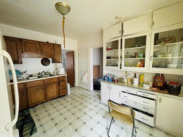 1530 N 10TH STREET, Sheboygan, WI 53081