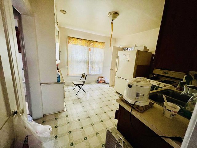 1530 N 10TH STREET, Sheboygan, WI 53081