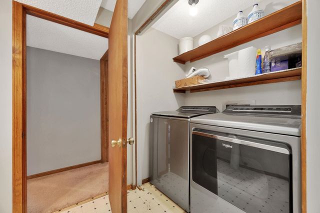 6525 W Oneil St, Wichita, KS 67212