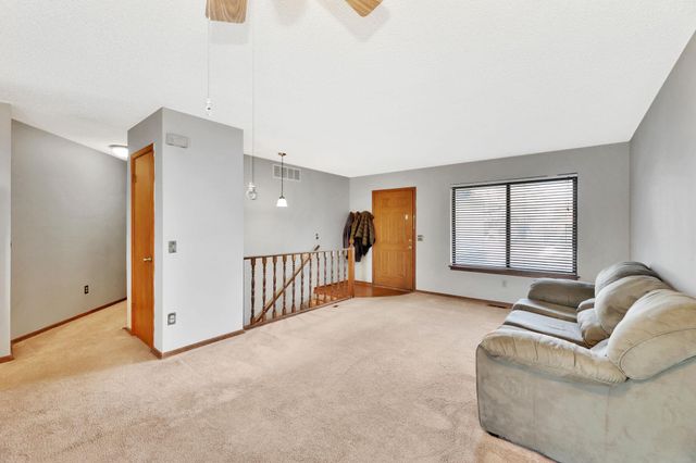 6525 W Oneil St, Wichita, KS 67212