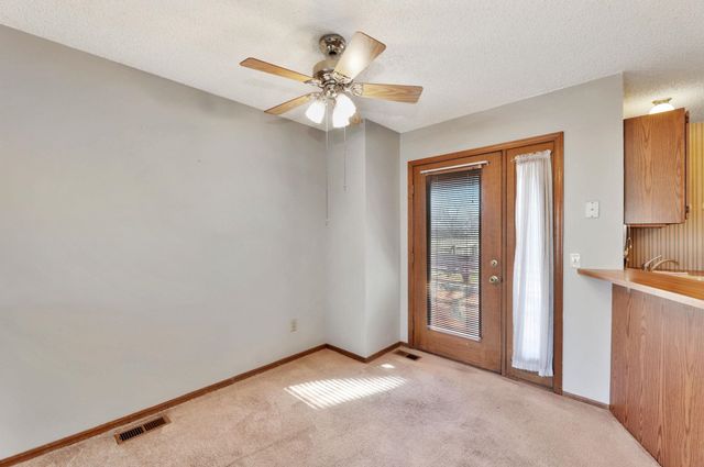 6525 W Oneil St, Wichita, KS 67212