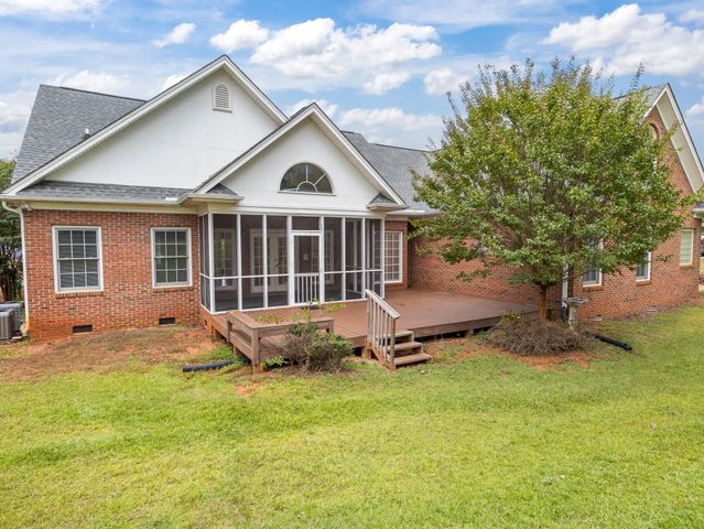 123 S Lake Emory Drive, Inman, SC 29349