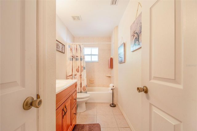 33 PINEWOOD DRIVE, Haines City, FL 33844