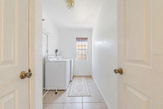 33 PINEWOOD DRIVE, Haines City, FL 33844