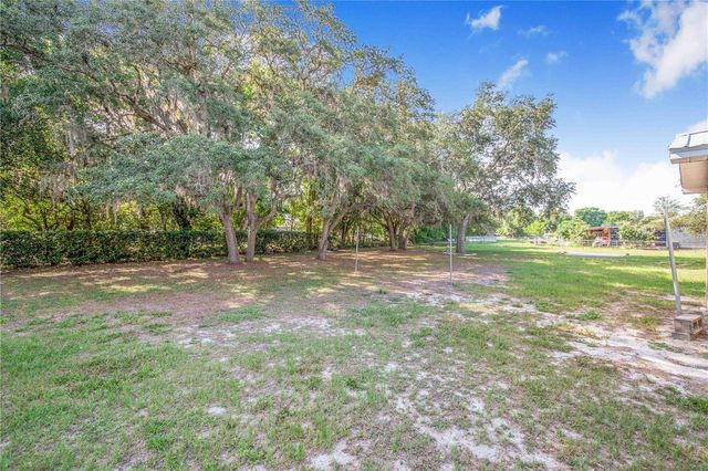 33 PINEWOOD DRIVE, Haines City, FL 33844