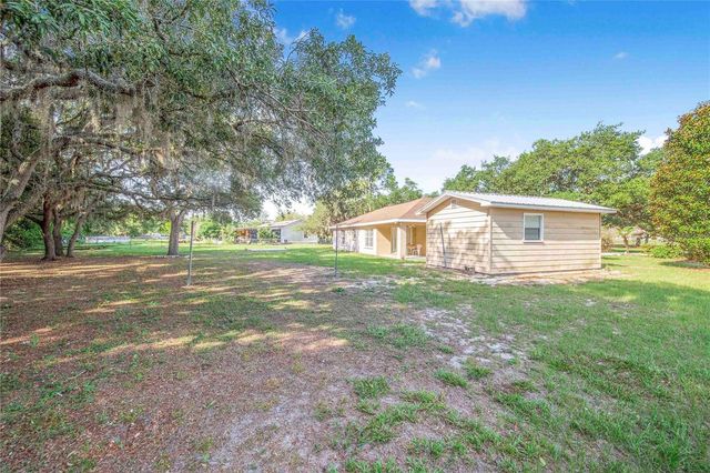 33 PINEWOOD DRIVE, Haines City, FL 33844