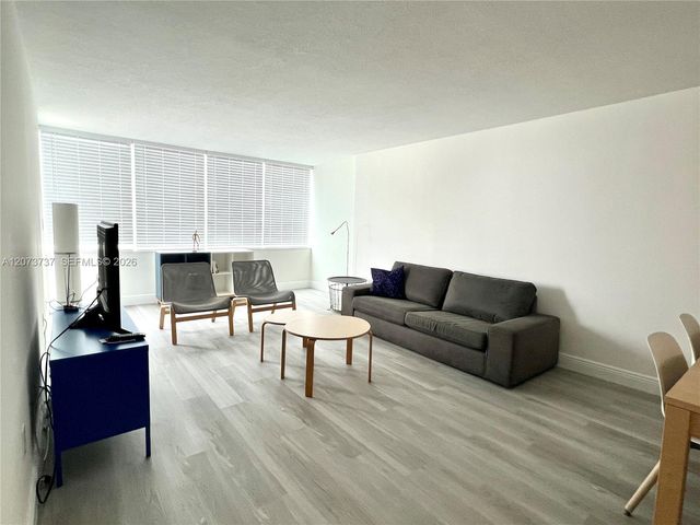 8233 Harding Avenue 204, Miami Beach, FL 33141