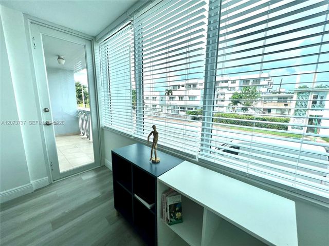 8233 Harding Avenue 204, Miami Beach, FL 33141