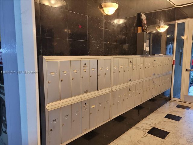 8233 Harding Avenue 204, Miami Beach, FL 33141