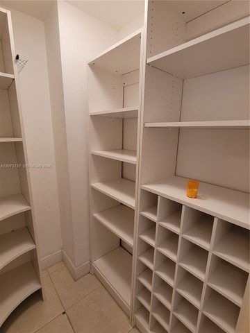 8233 Harding Avenue 204, Miami Beach, FL 33141