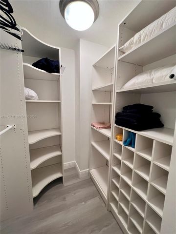 8233 Harding Avenue 204, Miami Beach, FL 33141
