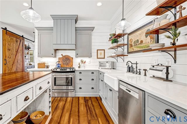 11378 Emerald Woods Ln, Mechanicsville, VA 23116