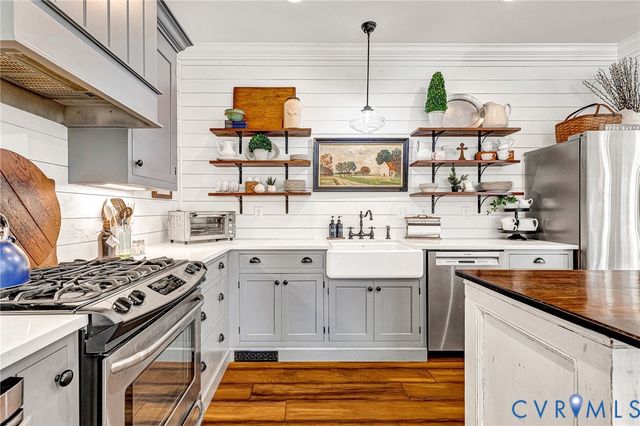 11378 Emerald Woods Ln, Mechanicsville, VA 23116