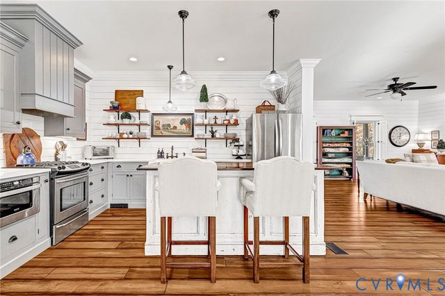 11378 Emerald Woods Ln, Mechanicsville, VA 23116