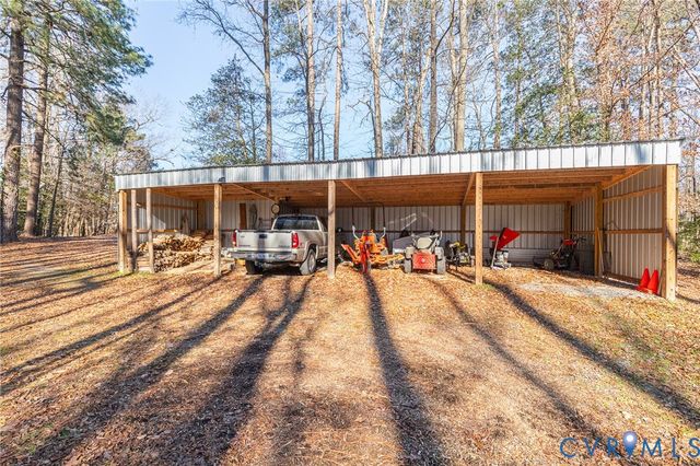 11378 Emerald Woods Ln, Mechanicsville, VA 23116