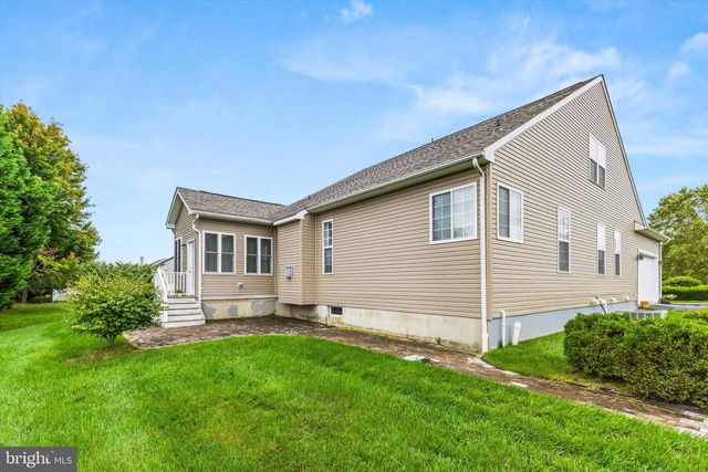 18 W BULLRUSH DR, Milford, DE 19963