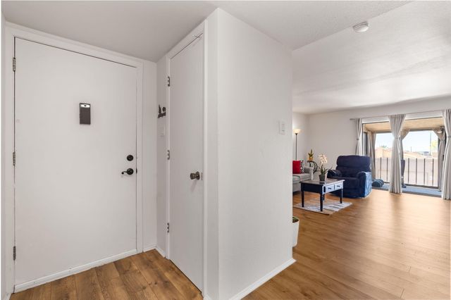 903 Country Club Drive SE APT G, Rio Rancho, NM 87124