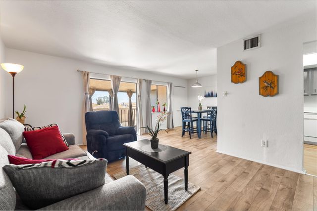 903 Country Club Drive SE APT G, Rio Rancho, NM 87124