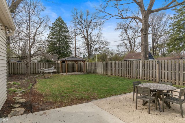 6174 Burlington Avenue, Indianapolis, IN 46220