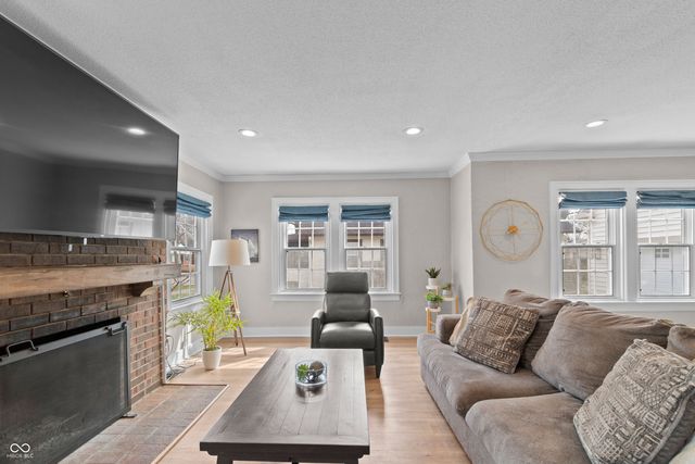 6174 Burlington Avenue, Indianapolis, IN 46220