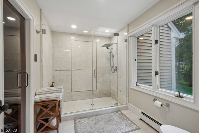 662 Juniper Pl, Franklin Lakes Boro, NJ 07417
